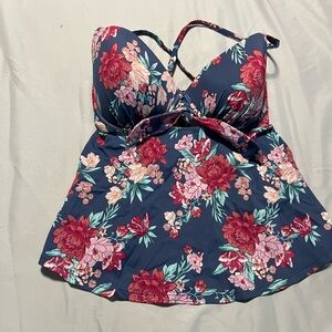 Shade & Shore Floral Swim Top